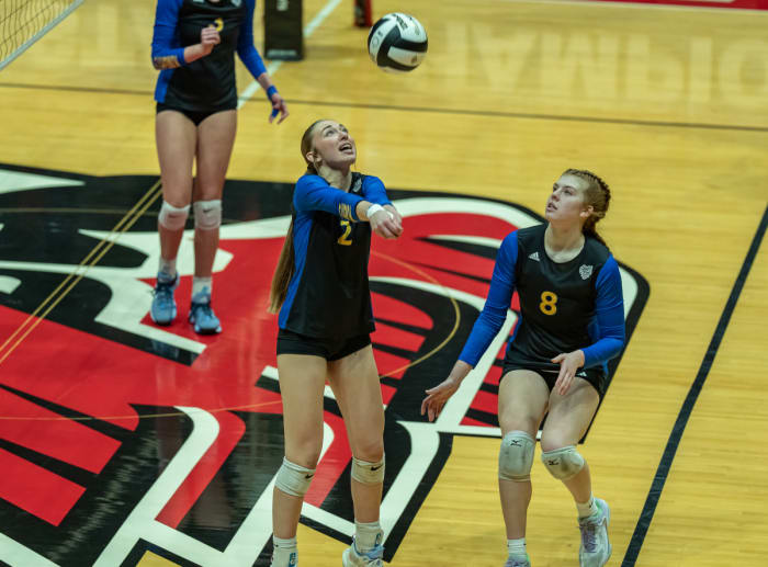 Hamilton Southeastern Castle Illinois girls volleyball 11-4-23 Julie L Brown 24050